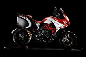 Ficha técnica de la moto MV Agusta Turismo Veloce RC 800