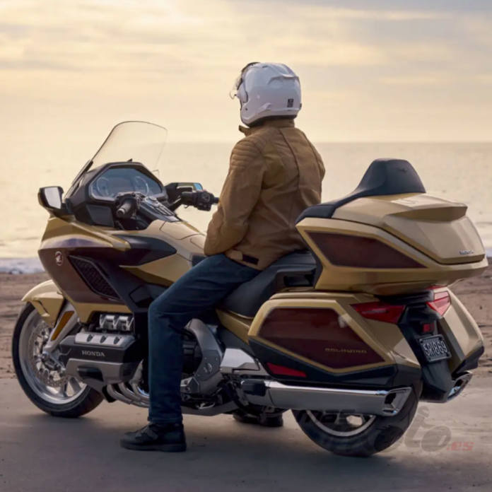 Motocicleta con reversa: Honda Goldwing